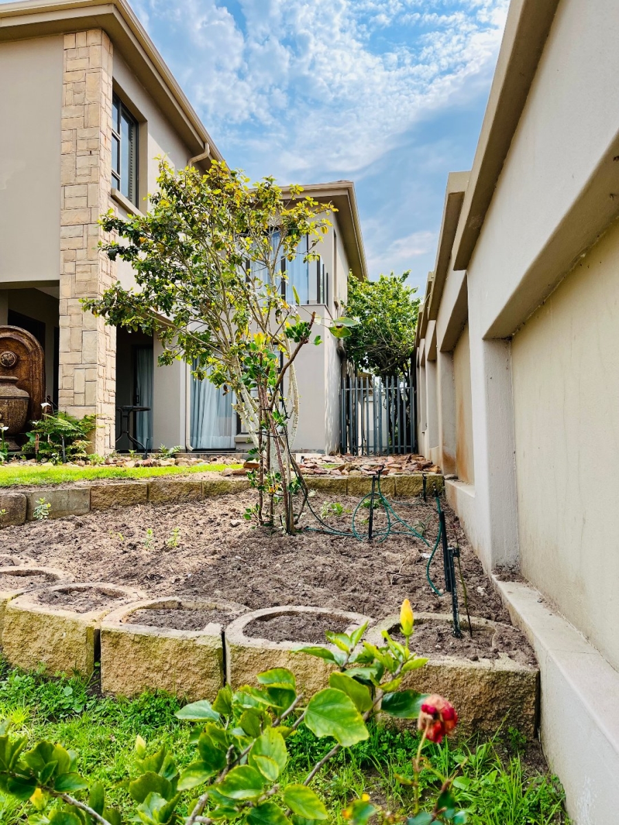 6 Bedroom Property for Sale in Tergniet Western Cape